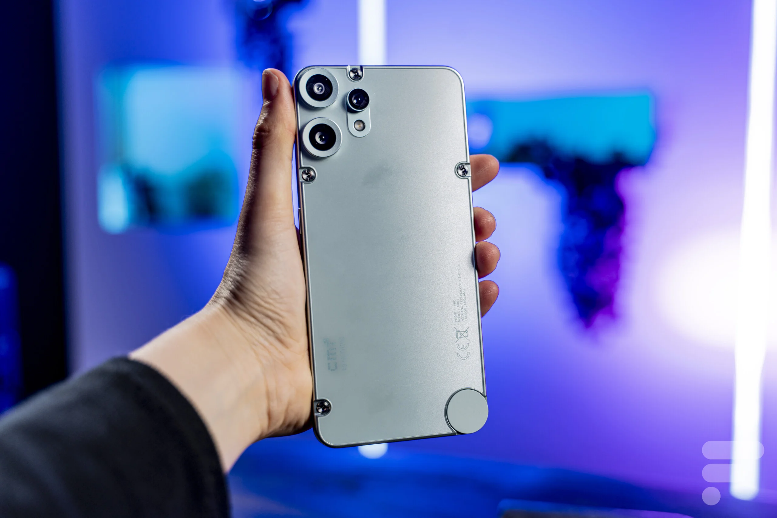 نمایشگر گوشی Nothing CMF Phone 2 Pro نمایشگر گوشی Nothing CMF Phone 2 Pro