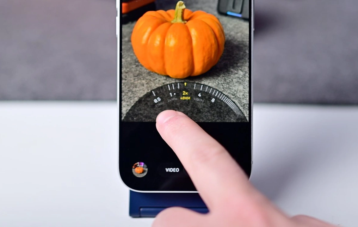 تنظیمات زوم دوربین آیفون ۱۷