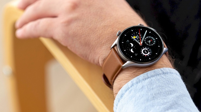 مشخصات فنی و نگاه کلی ساعت هوشمند امیزفیت جی تی آر 3 پرو