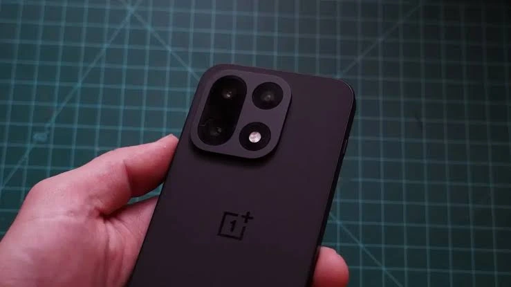 گوشی وان پلاس ۱۶ گوشی وان پلاس ۱۶