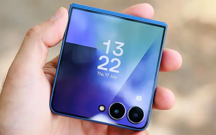 گوشی سامسونگ Galaxy Z Flip 8