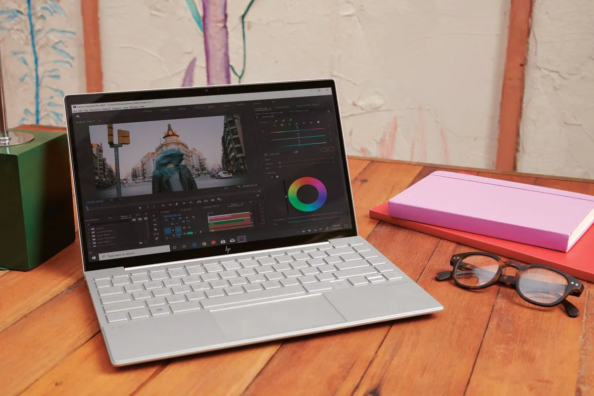 چرا لپتاپ من کند شده؟ چرا لپتاپ من کند شده؟